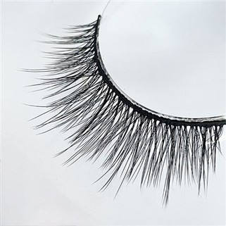 Silk Mink Eyelash Extensions